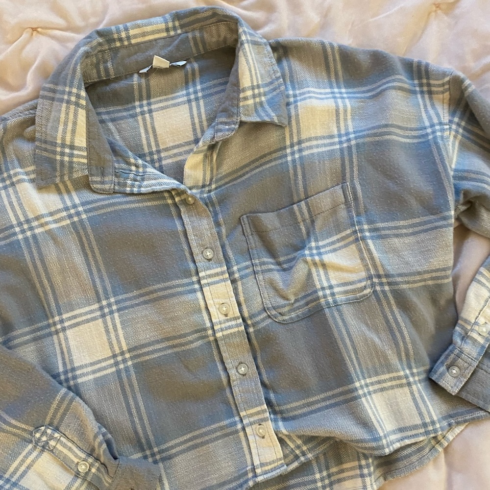 blue and white flannel crop top
